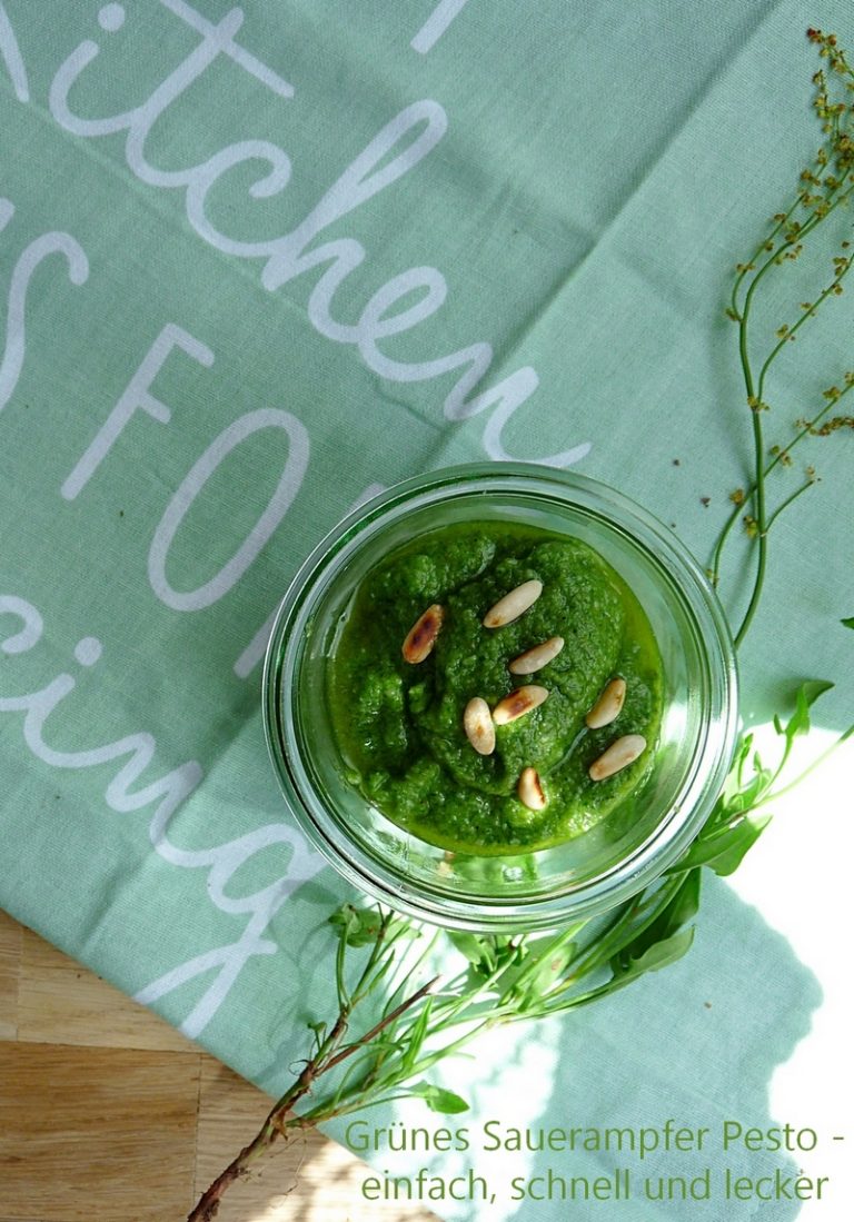 Grünes Sauerampfer Pesto – einfach, schnell und lecker – happyfood.love